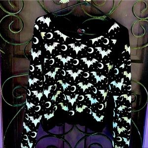 Too Fast - Bat & Moon Sweater (never worn) -XL